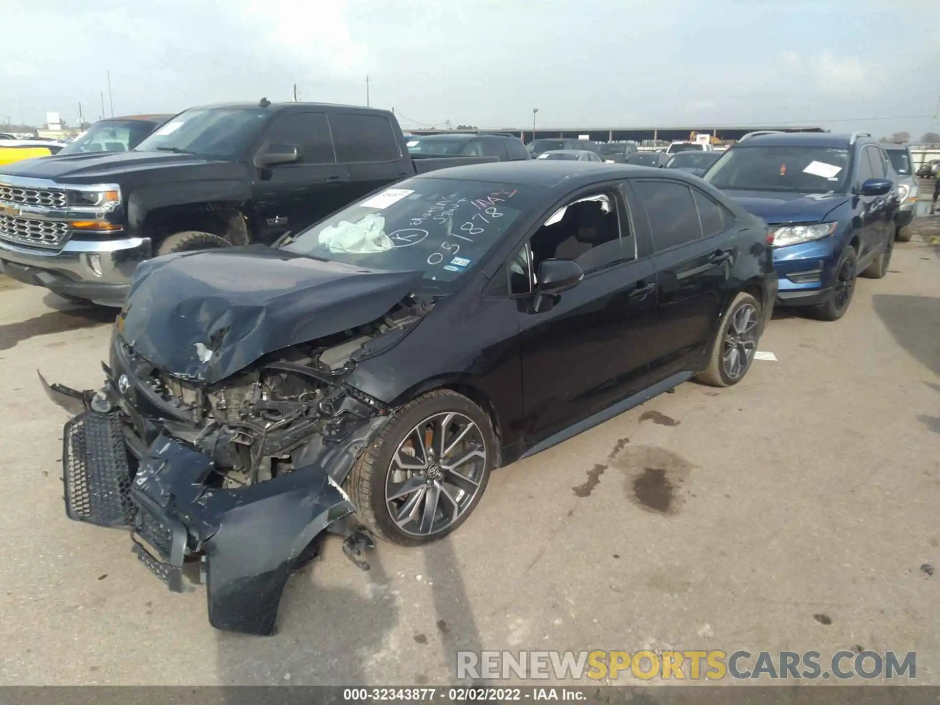 2 Photograph of a damaged car 5YFS4RCEXLP051878 TOYOTA COROLLA 2020