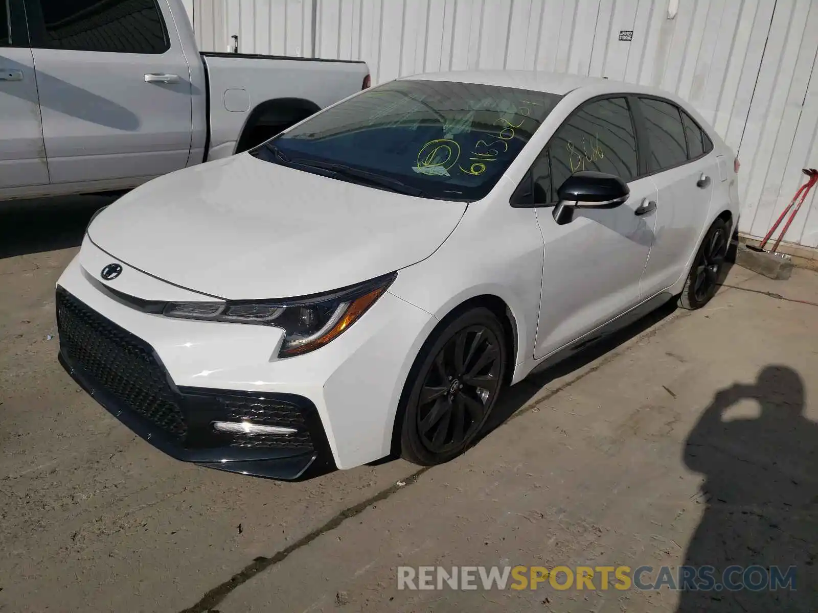 2 Photograph of a damaged car 5YFS4RCEXLP053856 TOYOTA COROLLA 2020