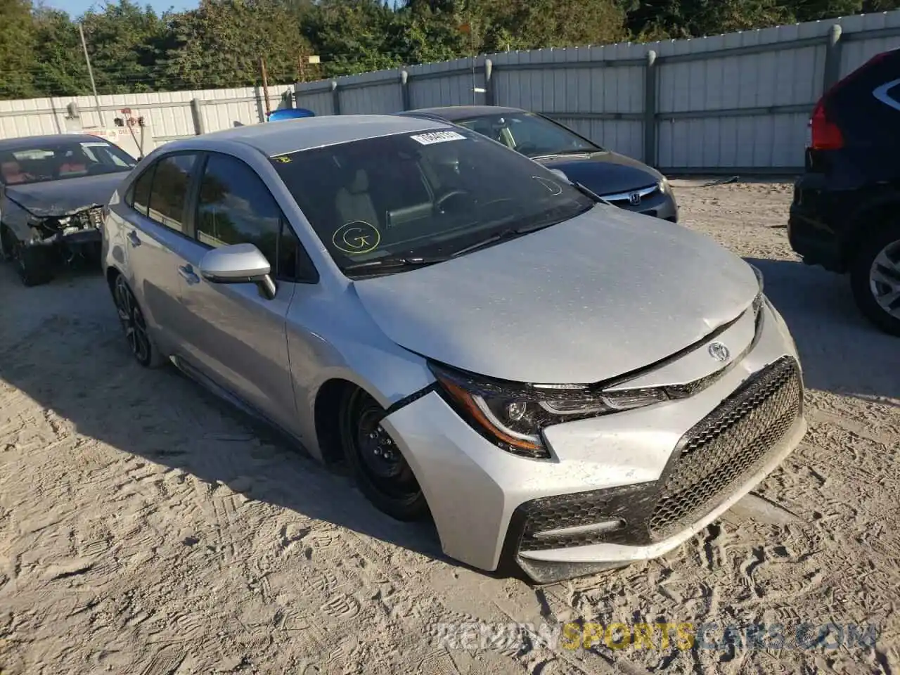 1 Photograph of a damaged car 5YFS4RCEXLP055395 TOYOTA COROLLA 2020