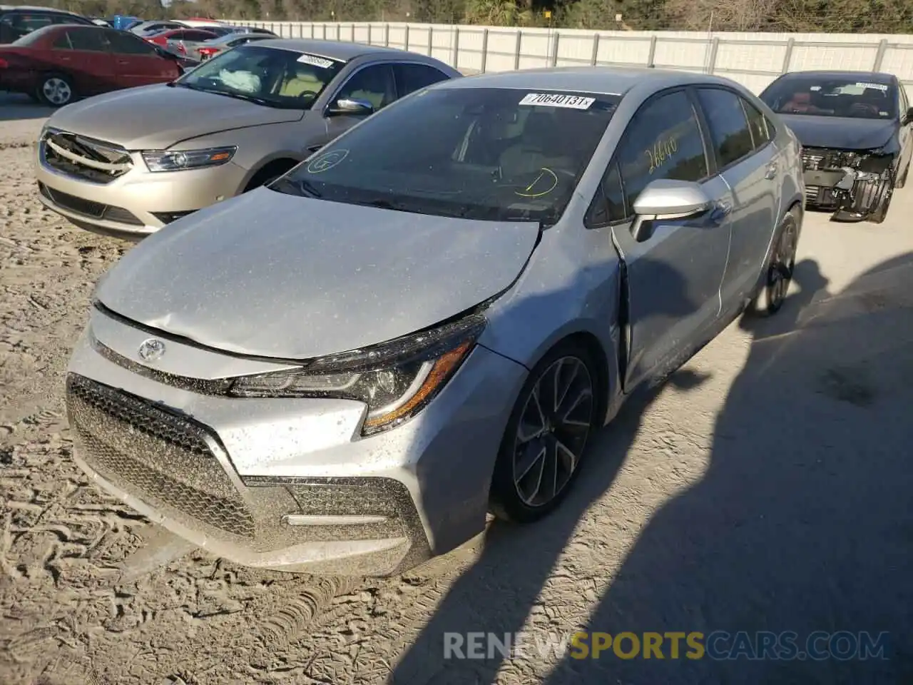 2 Photograph of a damaged car 5YFS4RCEXLP055395 TOYOTA COROLLA 2020