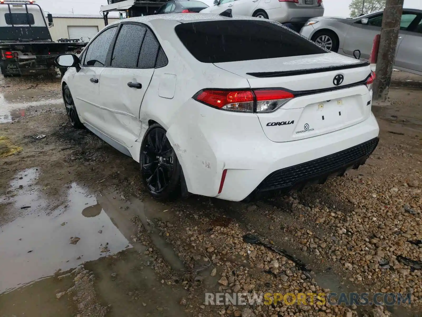 3 Photograph of a damaged car 5YFS4RCEXLP055655 TOYOTA COROLLA 2020