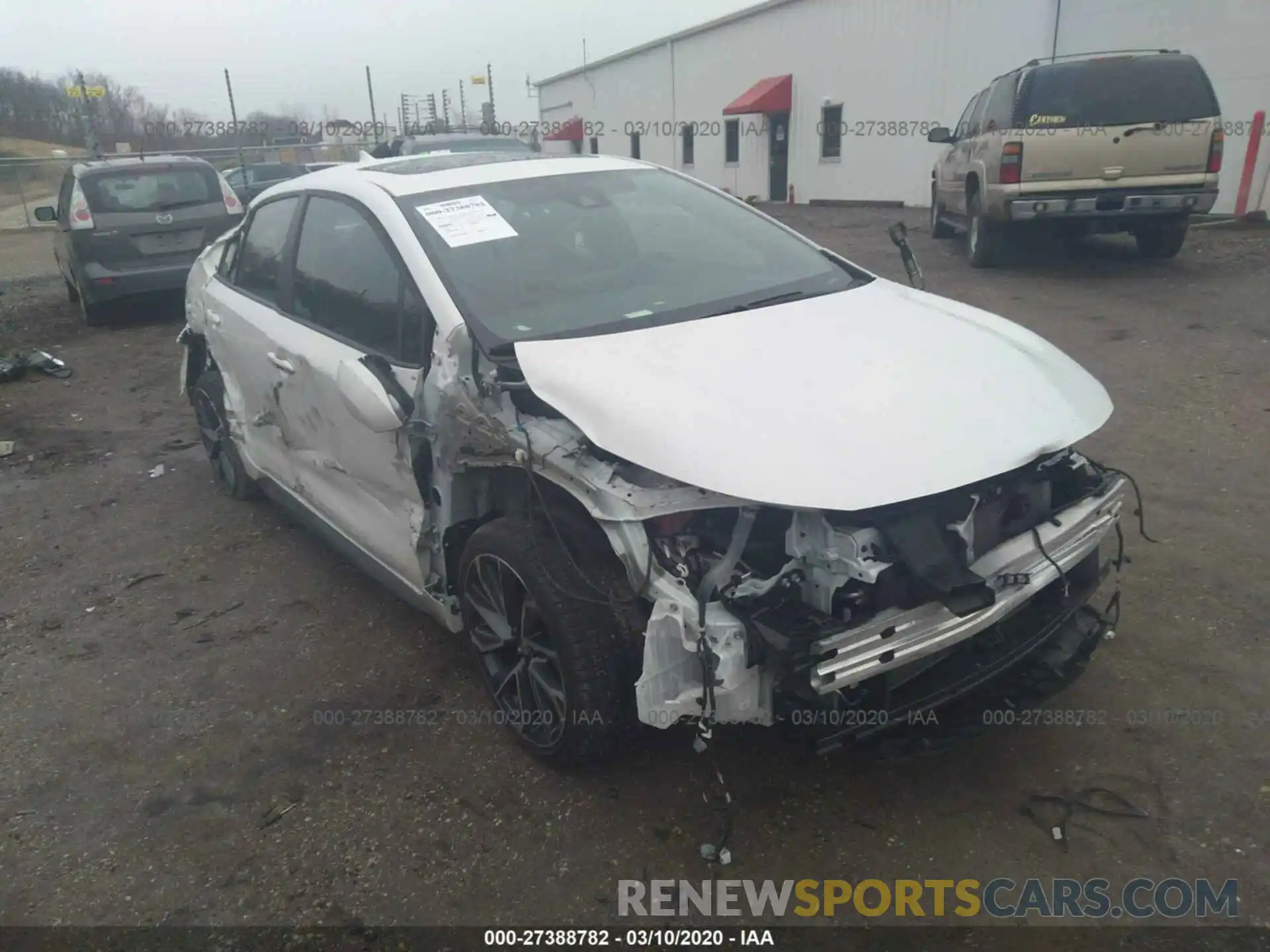 1 Photograph of a damaged car 5YFT4RCE0LP019686 TOYOTA COROLLA 2020