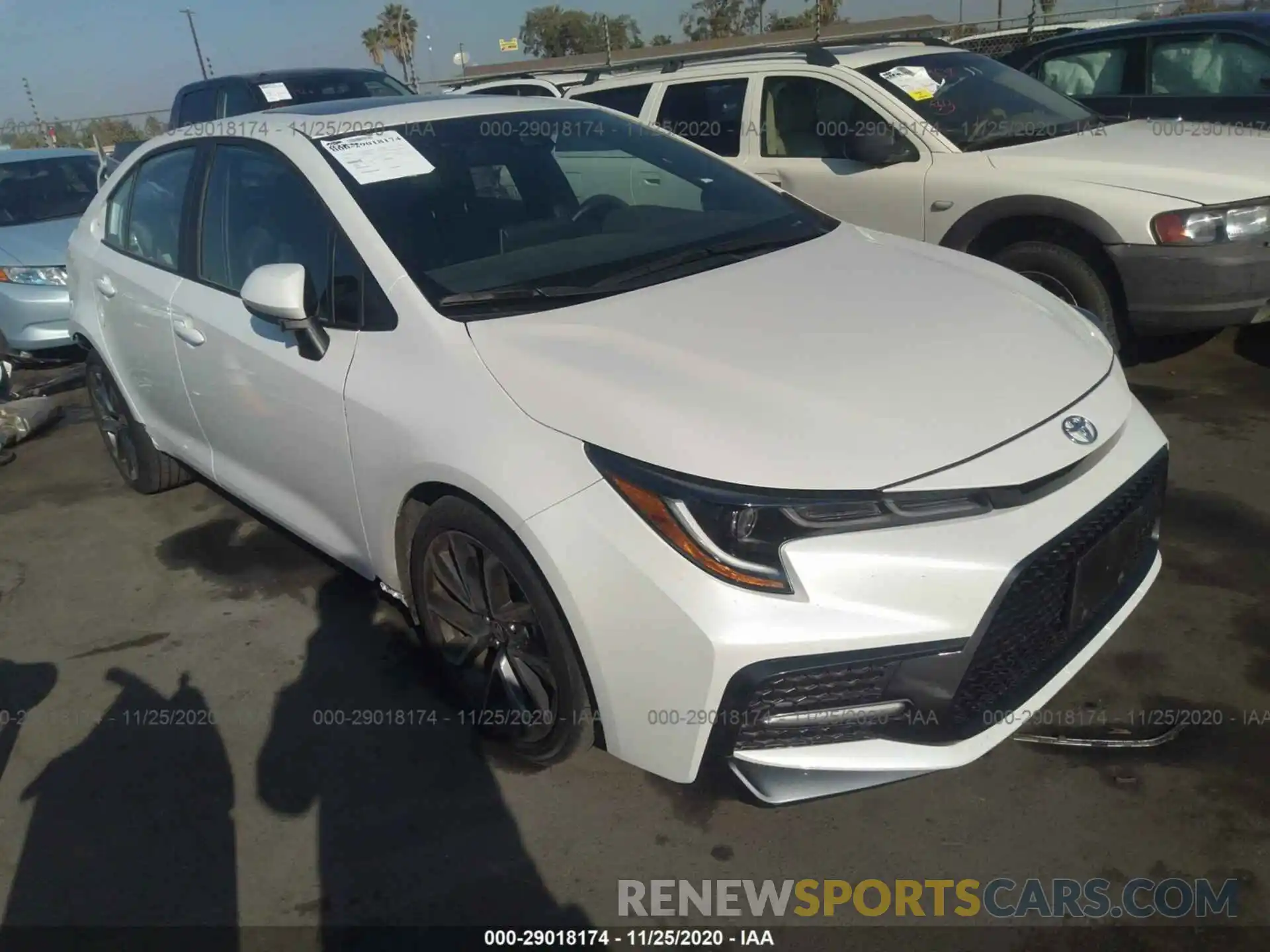 1 Photograph of a damaged car 5YFT4RCE0LP029778 TOYOTA COROLLA 2020