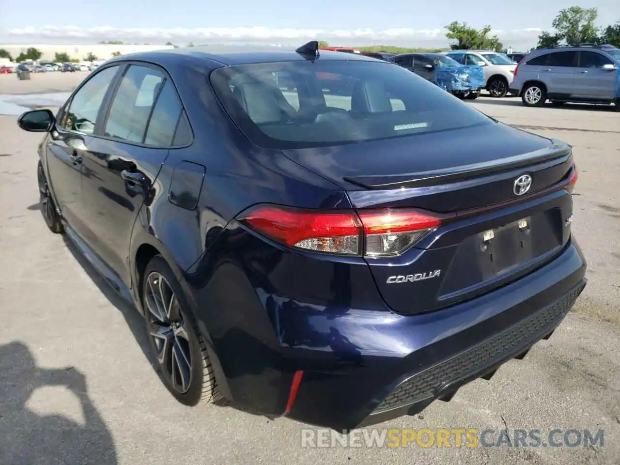 3 Photograph of a damaged car 5YFT4RCE0LP045866 TOYOTA COROLLA 2020