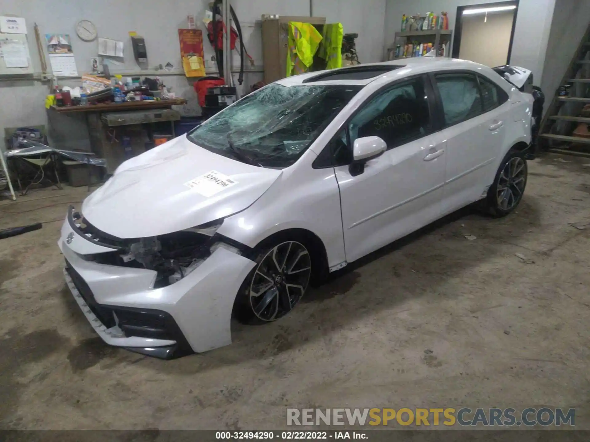 2 Photograph of a damaged car 5YFT4RCE0LP049920 TOYOTA COROLLA 2020