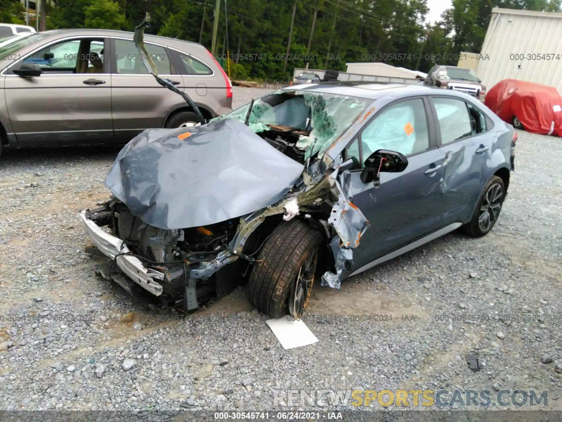 2 Photograph of a damaged car 5YFT4RCE0LP050677 TOYOTA COROLLA 2020