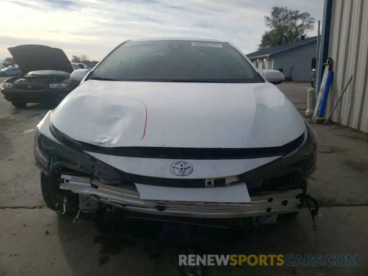 9 Photograph of a damaged car 5YFT4RCE1LP001097 TOYOTA COROLLA 2020