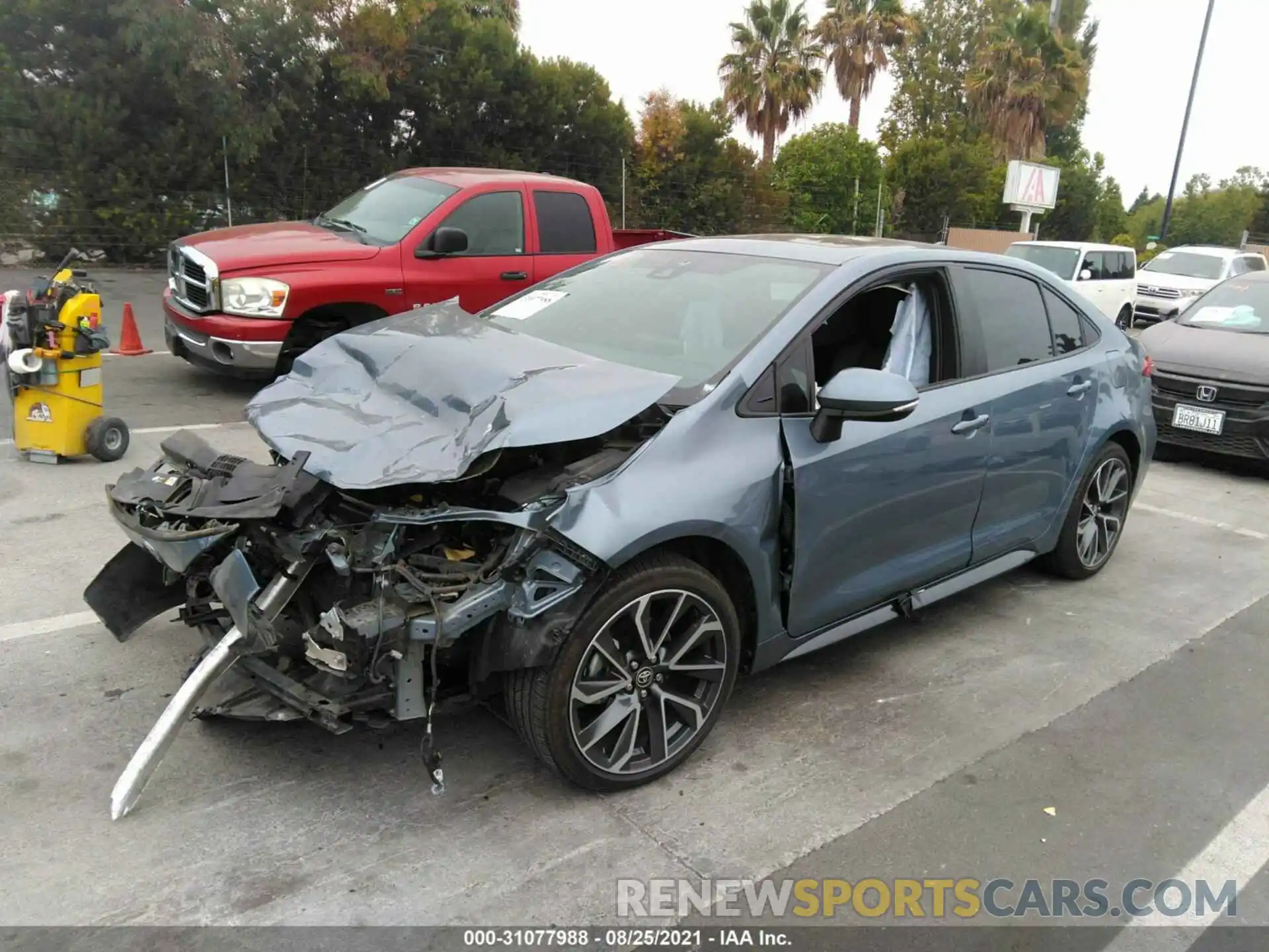 2 Photograph of a damaged car 5YFT4RCE1LP004128 TOYOTA COROLLA 2020