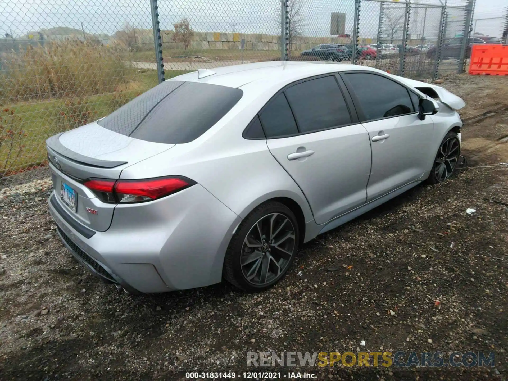 4 Photograph of a damaged car 5YFT4RCE1LP023097 TOYOTA COROLLA 2020