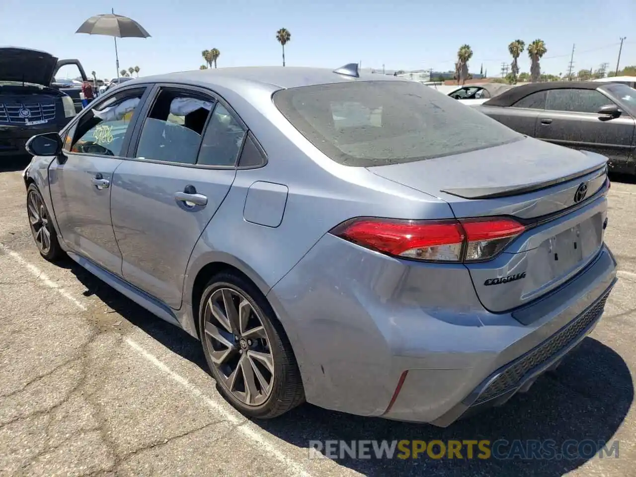 3 Photograph of a damaged car 5YFT4RCE1LP033774 TOYOTA COROLLA 2020