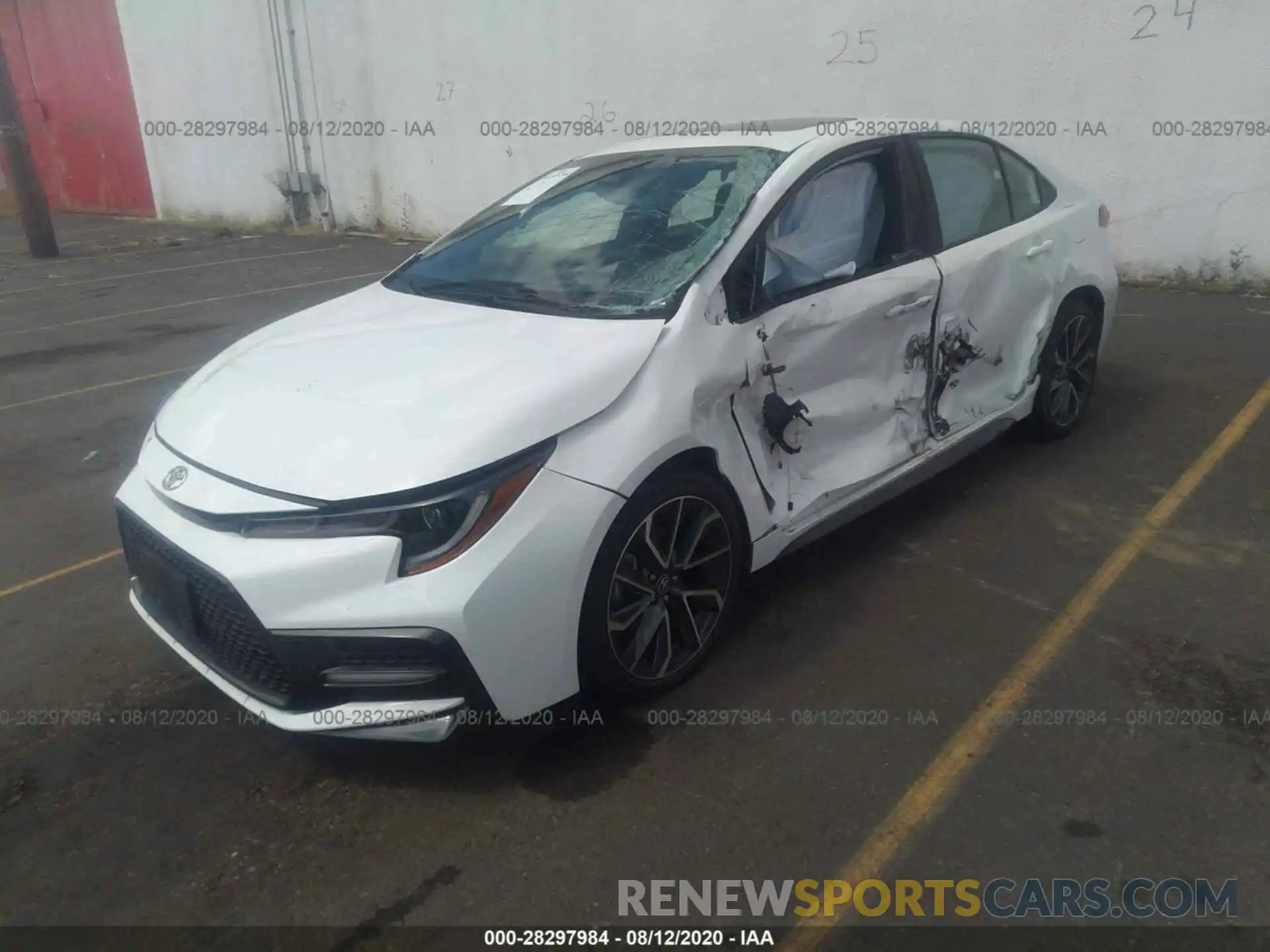 2 Photograph of a damaged car 5YFT4RCE2LP009466 TOYOTA COROLLA 2020