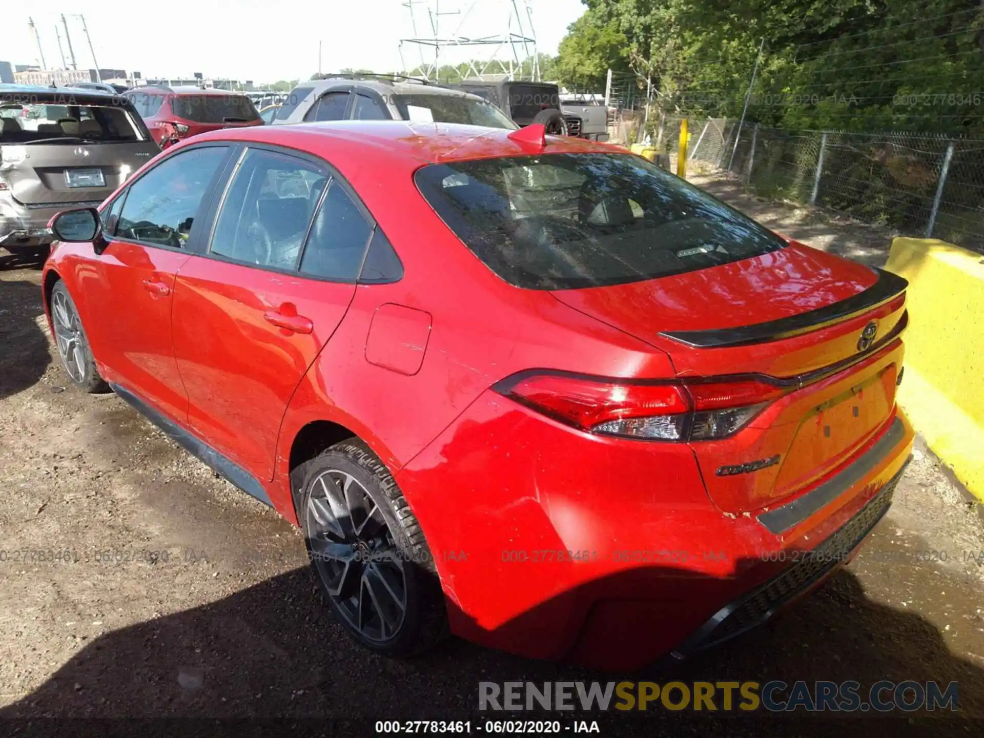 3 Photograph of a damaged car 5YFT4RCE2LP027899 TOYOTA COROLLA 2020