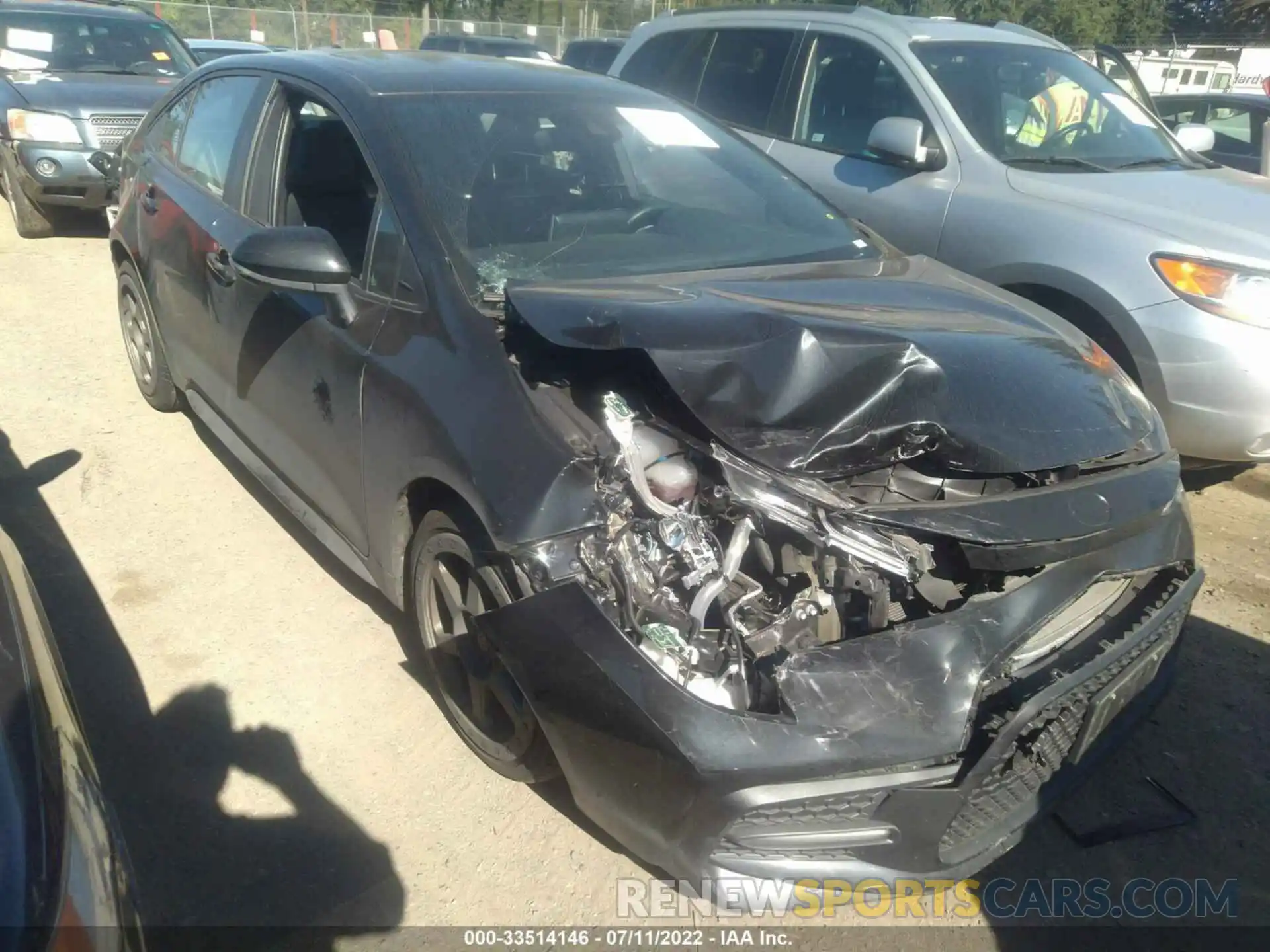 1 Photograph of a damaged car 5YFT4RCE4LP003216 TOYOTA COROLLA 2020