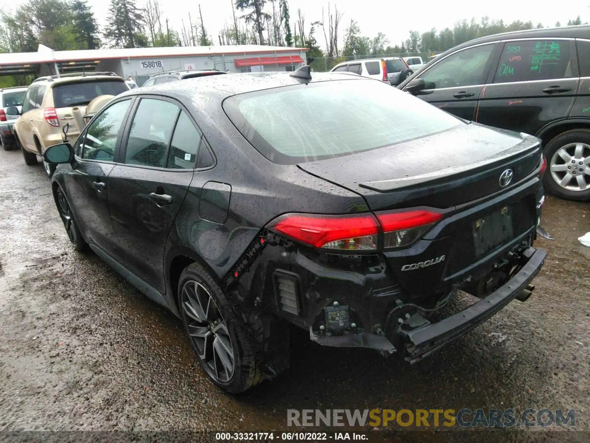 3 Photograph of a damaged car 5YFT4RCE4LP009338 TOYOTA COROLLA 2020