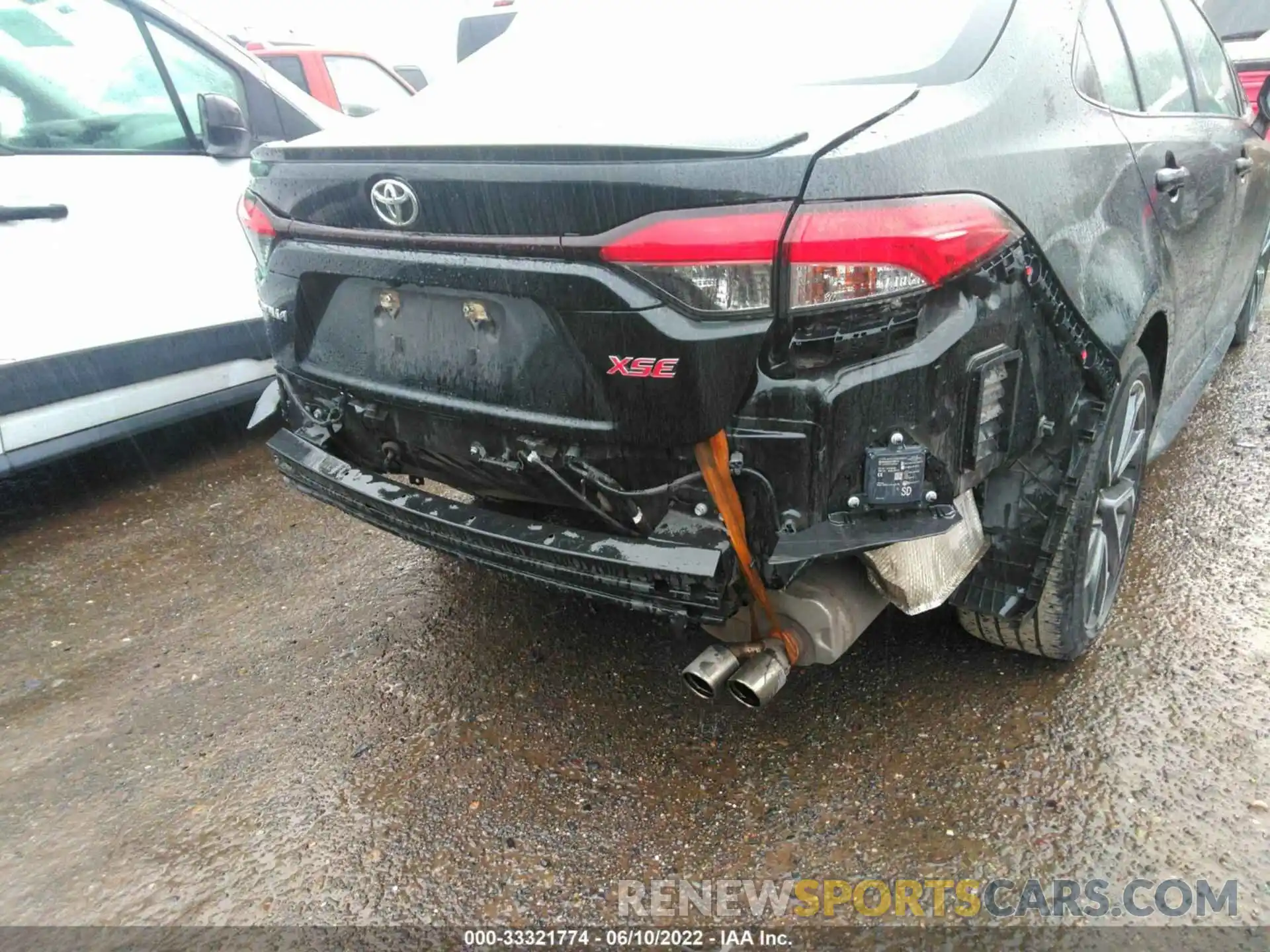 6 Photograph of a damaged car 5YFT4RCE4LP009338 TOYOTA COROLLA 2020