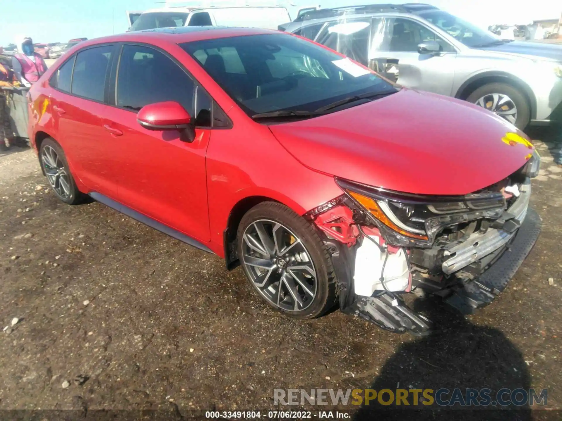 1 Photograph of a damaged car 5YFT4RCE4LP010750 TOYOTA COROLLA 2020