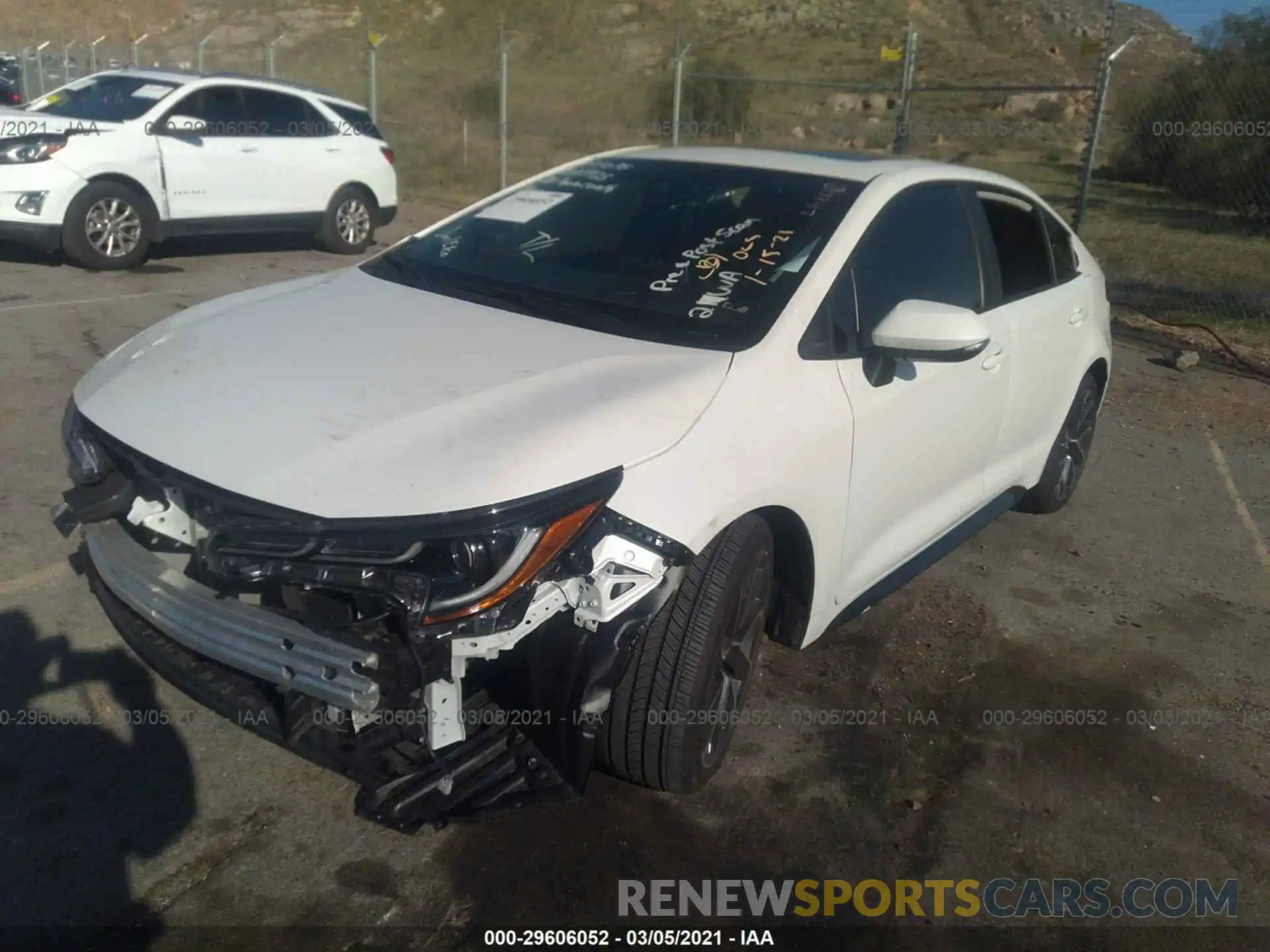 2 Photograph of a damaged car 5YFT4RCE4LP036748 TOYOTA COROLLA 2020