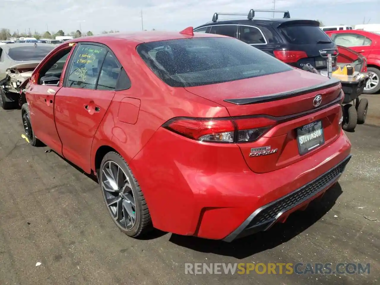 3 Photograph of a damaged car 5YFT4RCE5LP015598 TOYOTA COROLLA 2020