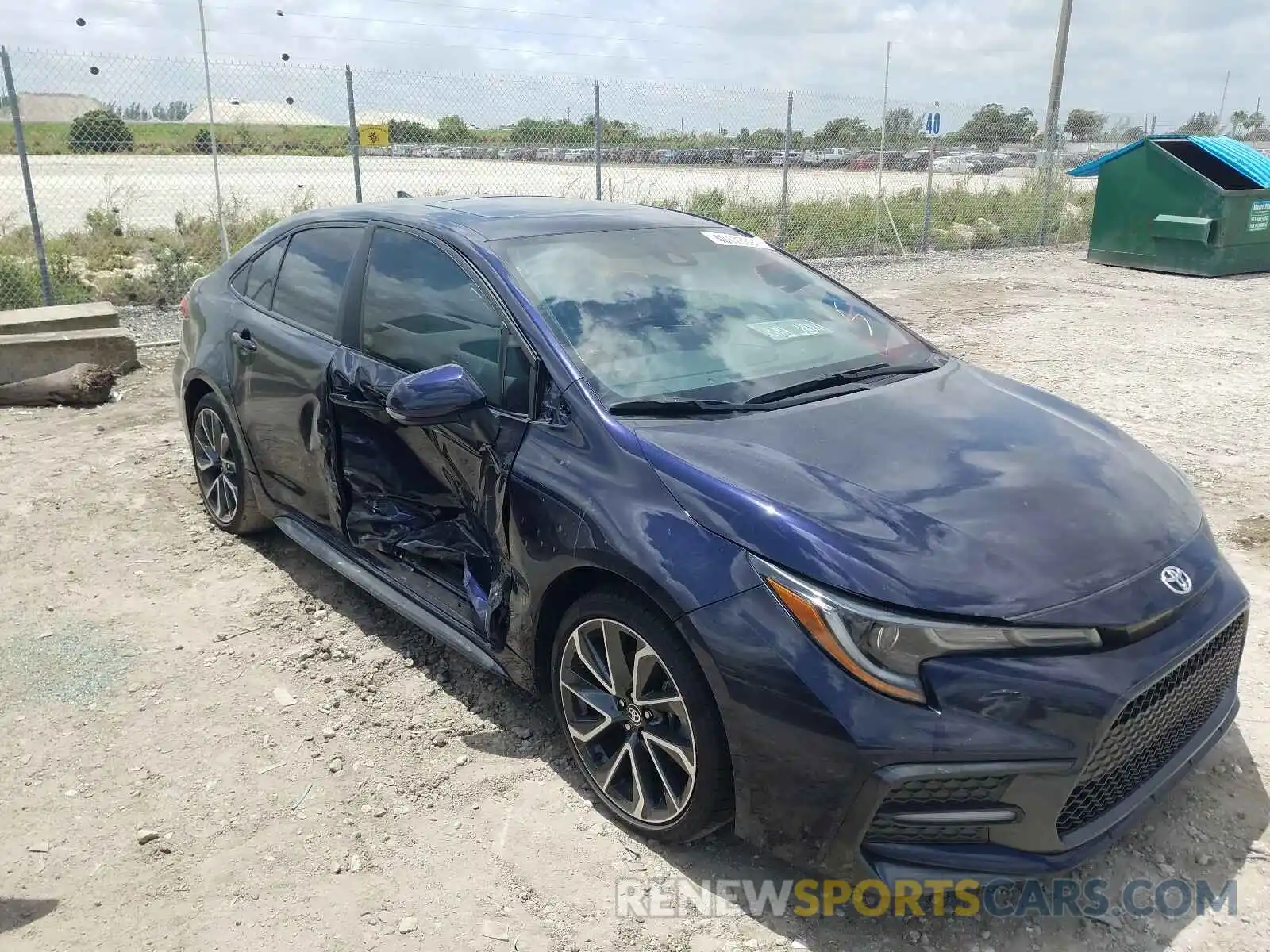 1 Photograph of a damaged car 5YFT4RCE5LP037889 TOYOTA COROLLA 2020