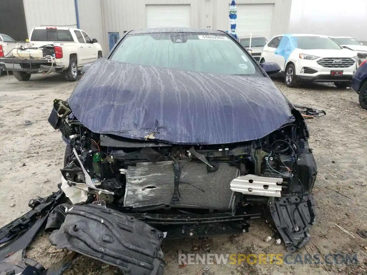 5 Photograph of a damaged car 5YFT4RCE5LP046236 TOYOTA COROLLA 2020