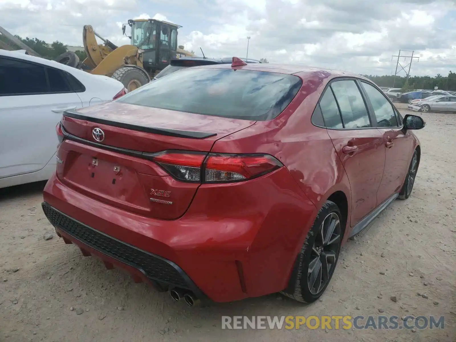 4 Photograph of a damaged car 5YFT4RCE6LP016291 TOYOTA COROLLA 2020