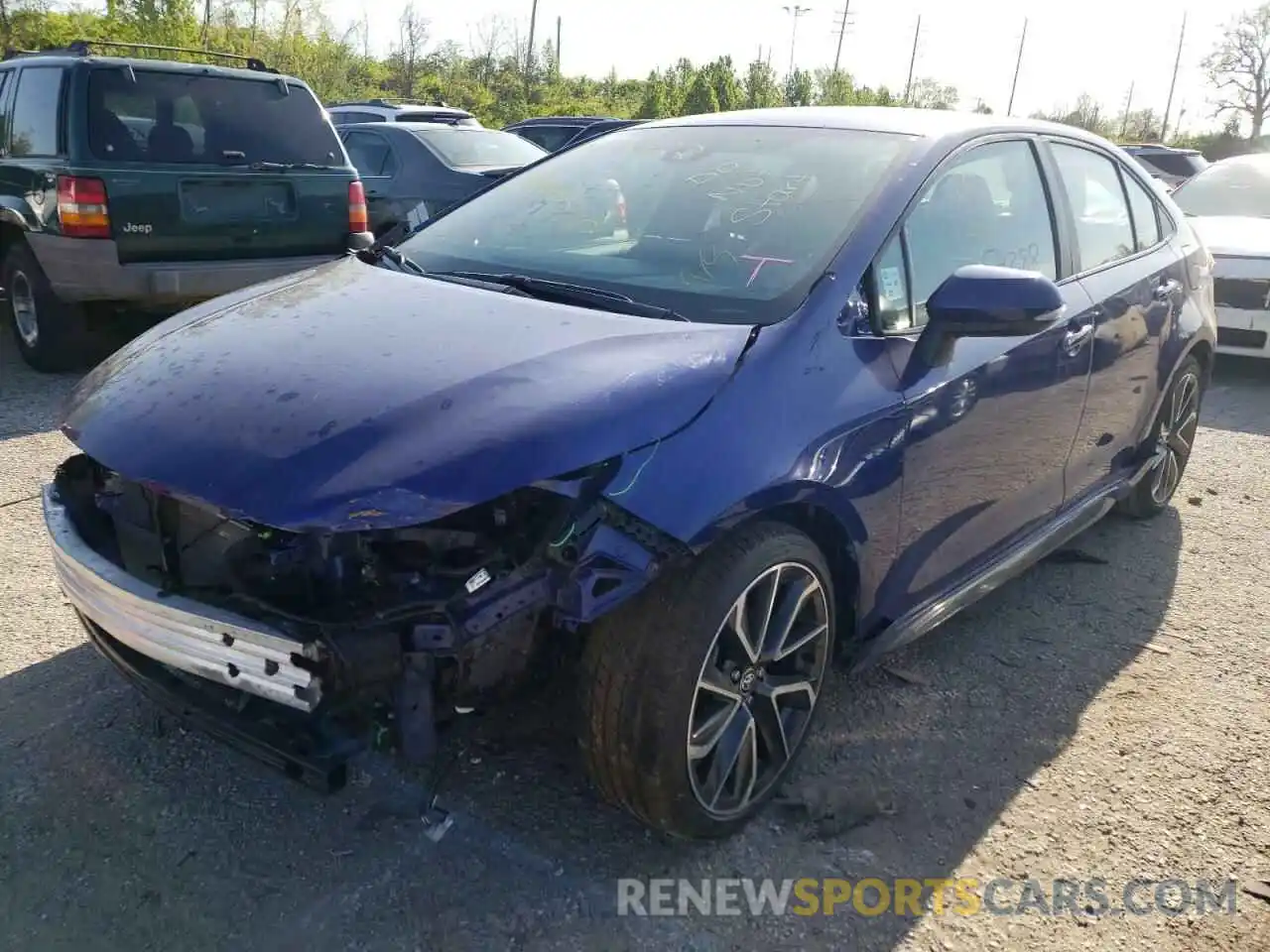 2 Photograph of a damaged car 5YFT4RCE6LP030014 TOYOTA COROLLA 2020