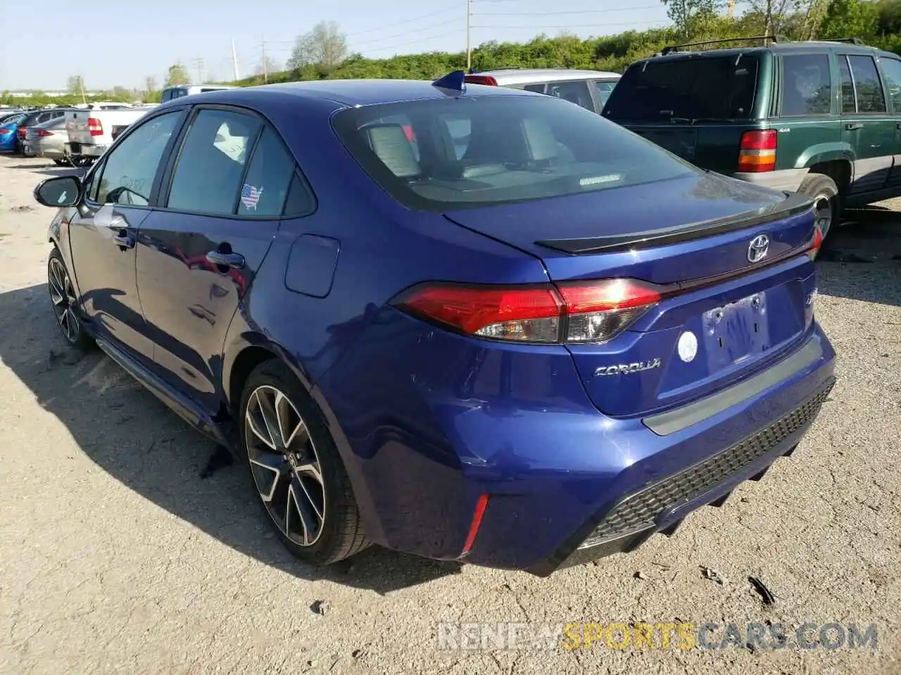 3 Photograph of a damaged car 5YFT4RCE6LP030014 TOYOTA COROLLA 2020