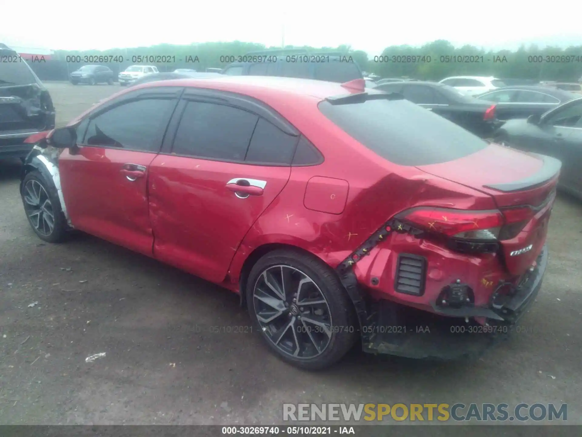 3 Photograph of a damaged car 5YFT4RCE6LP031132 TOYOTA COROLLA 2020