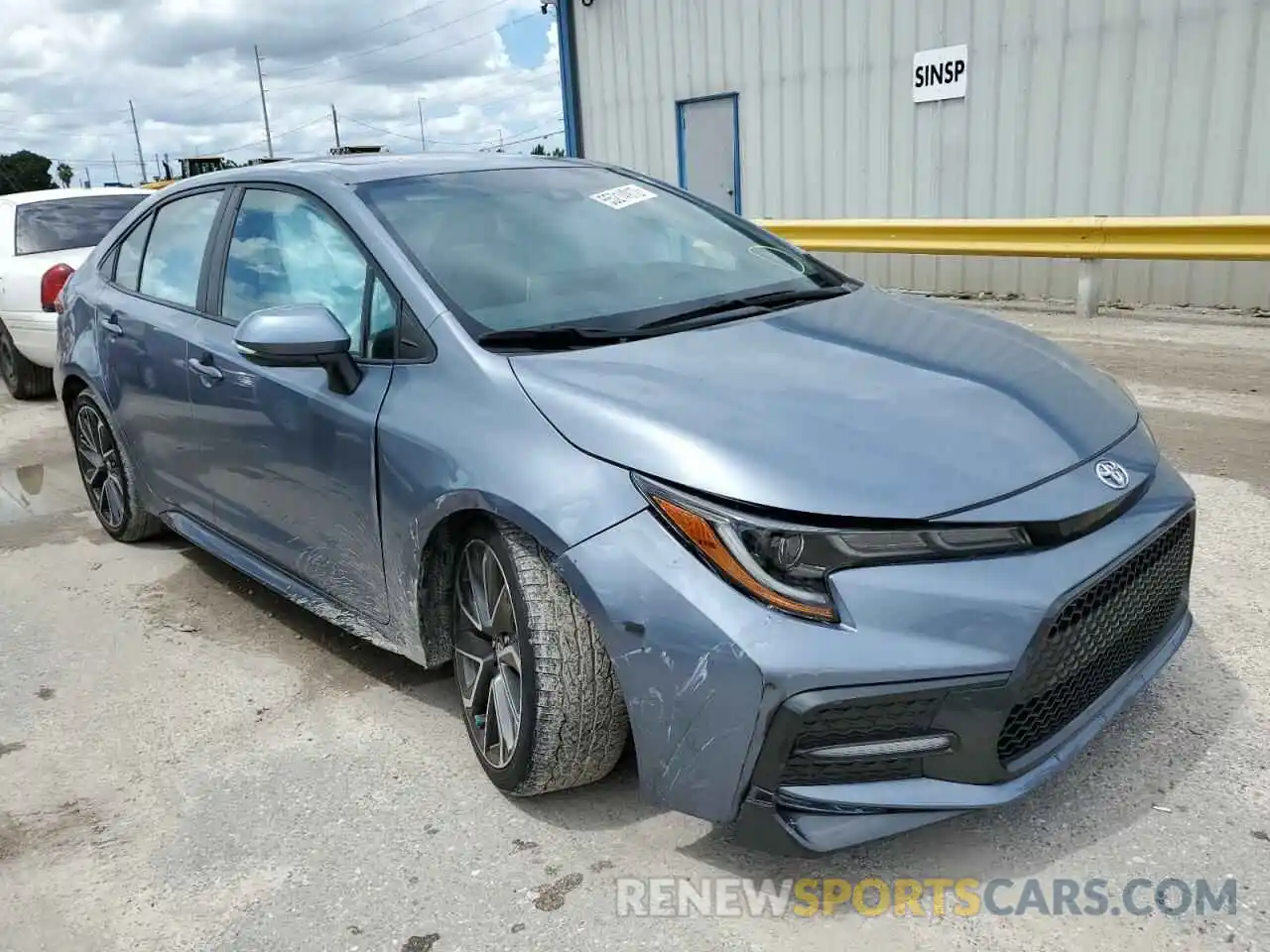 1 Photograph of a damaged car 5YFT4RCE6LP036864 TOYOTA COROLLA 2020