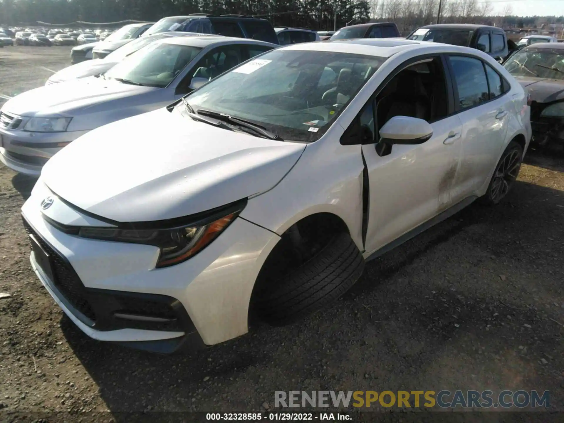 2 Photograph of a damaged car 5YFT4RCE6LP043345 TOYOTA COROLLA 2020