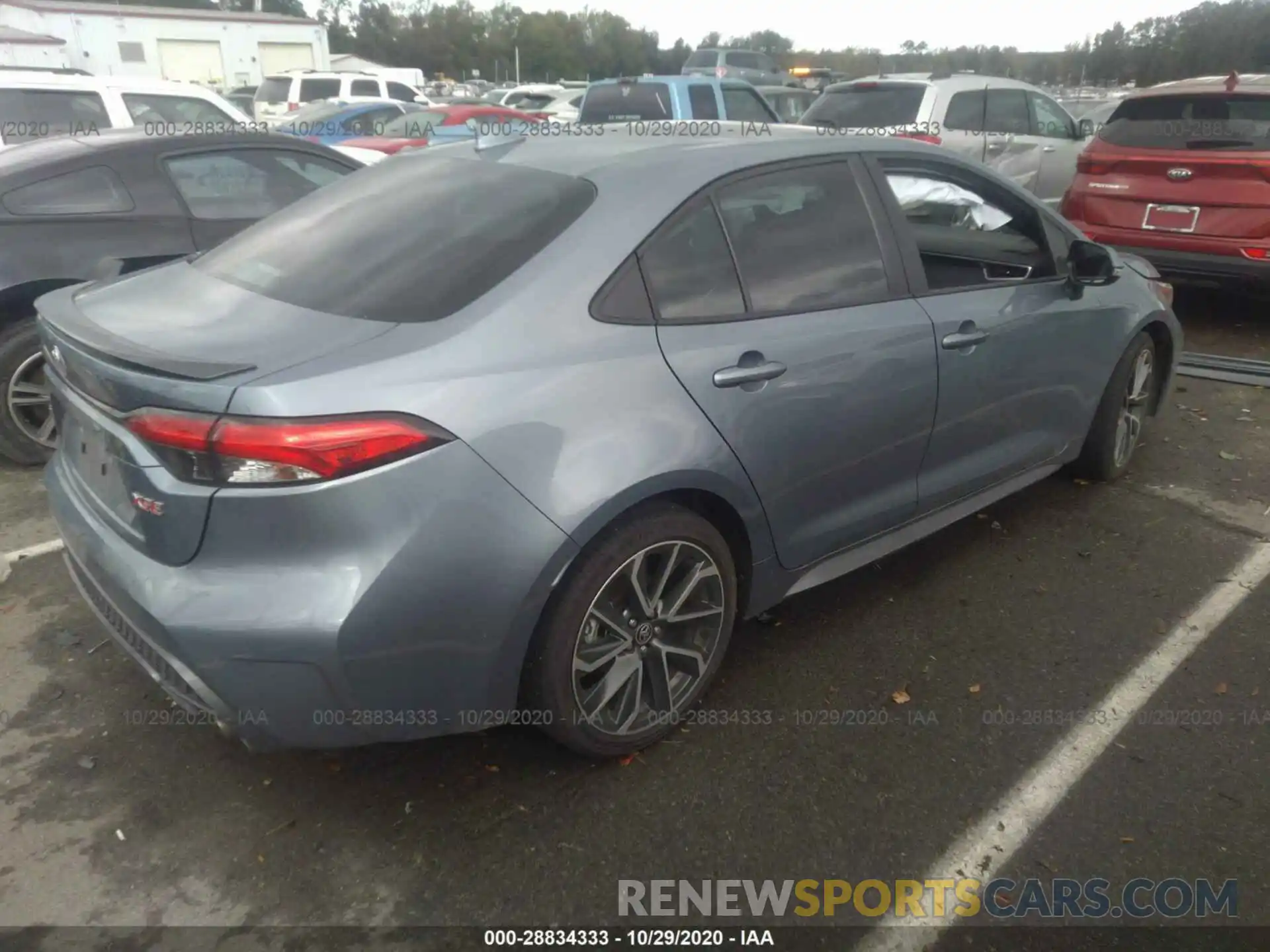 4 Photograph of a damaged car 5YFT4RCE6LP045855 TOYOTA COROLLA 2020