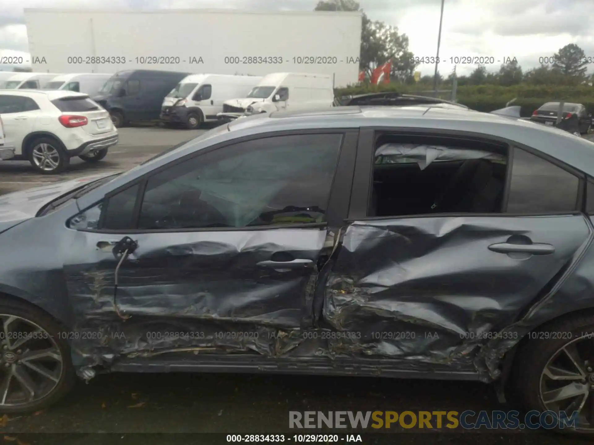 6 Photograph of a damaged car 5YFT4RCE6LP045855 TOYOTA COROLLA 2020