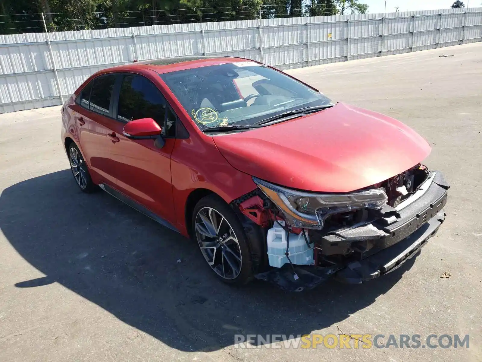 1 Photograph of a damaged car 5YFT4RCE7LP035531 TOYOTA COROLLA 2020