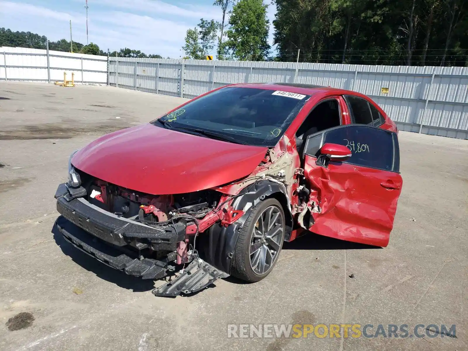 2 Photograph of a damaged car 5YFT4RCE7LP035531 TOYOTA COROLLA 2020