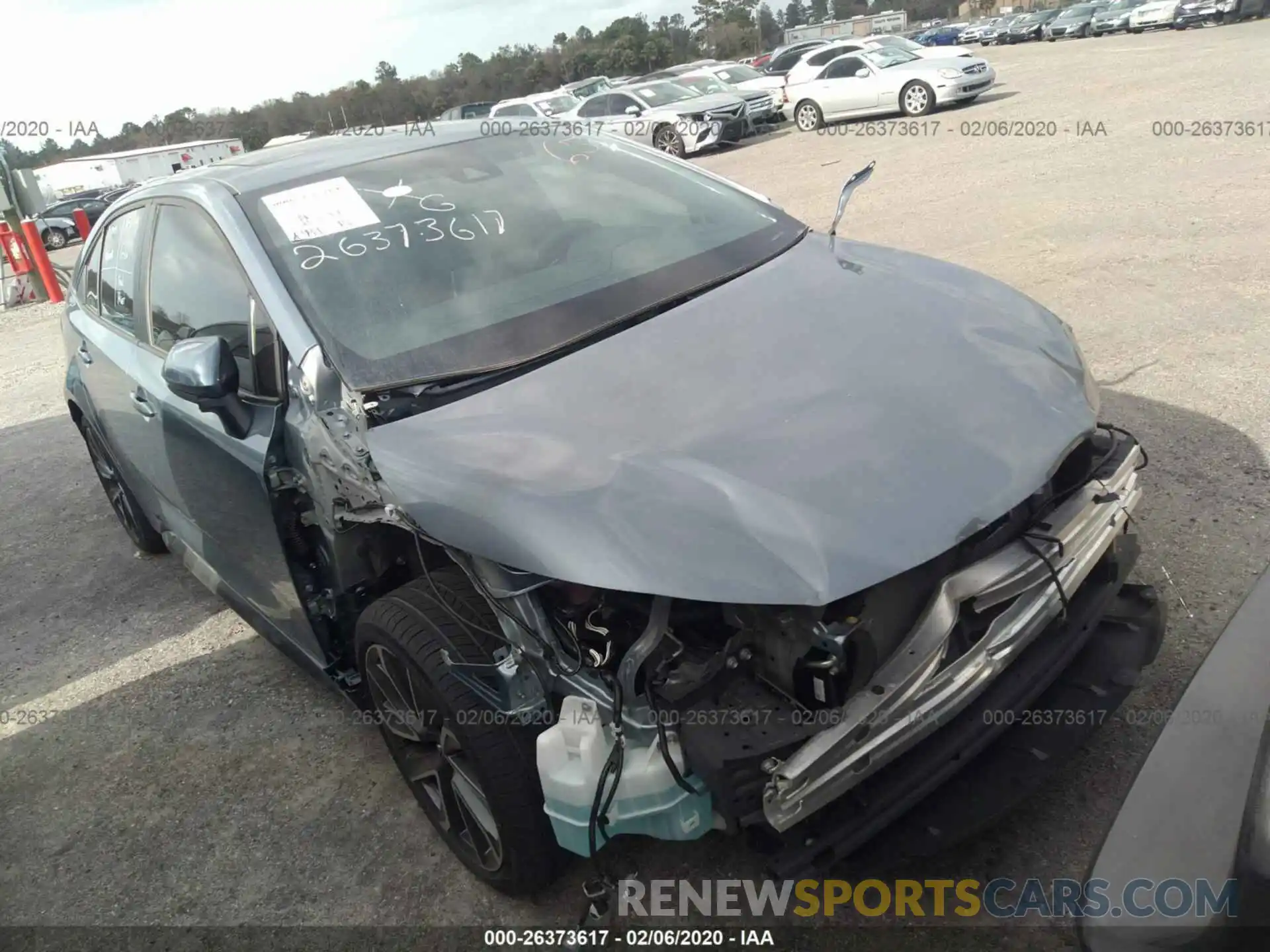 1 Photograph of a damaged car 5YFT4RCE8LP006751 TOYOTA COROLLA 2020