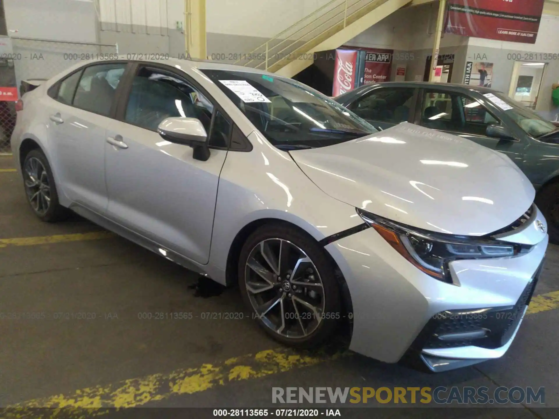 1 Photograph of a damaged car 5YFT4RCE8LP017166 TOYOTA COROLLA 2020