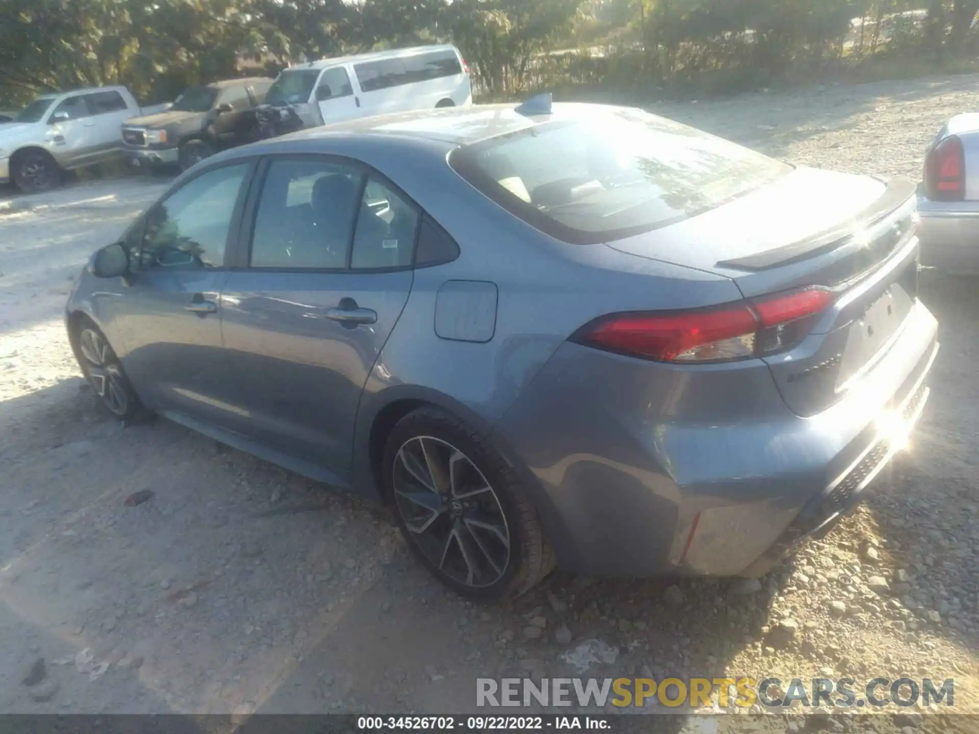 3 Photograph of a damaged car 5YFT4RCE8LP026126 TOYOTA COROLLA 2020