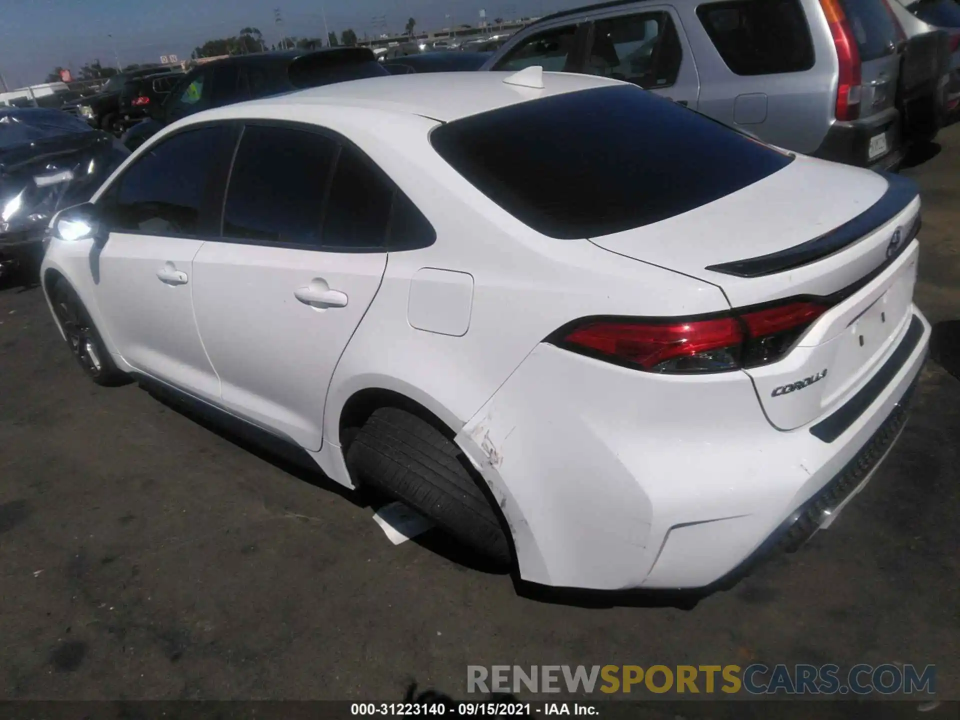 3 Photograph of a damaged car 5YFT4RCE8LP035408 TOYOTA COROLLA 2020