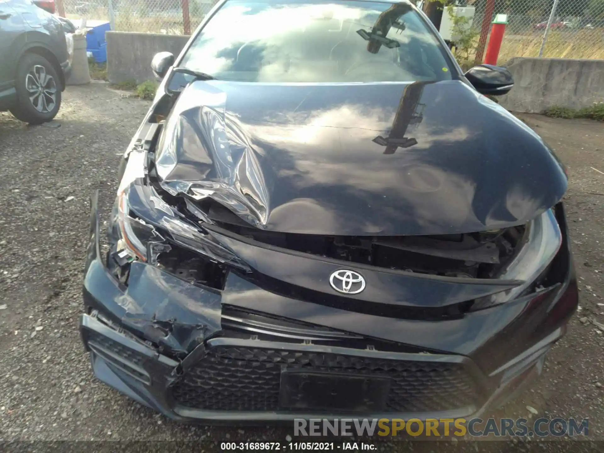 6 Photograph of a damaged car 5YFT4RCE9LP003471 TOYOTA COROLLA 2020