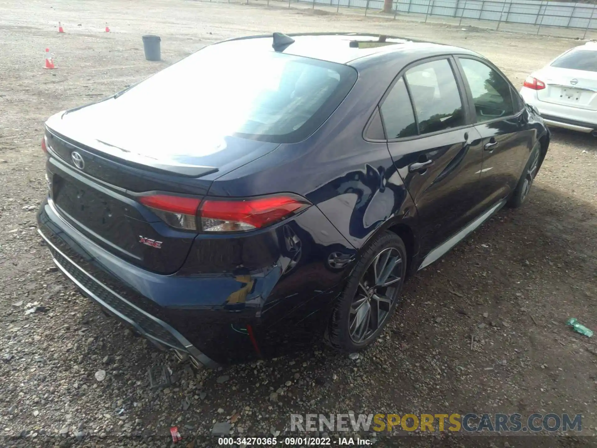 4 Photograph of a damaged car 5YFT4RCE9LP006774 TOYOTA COROLLA 2020