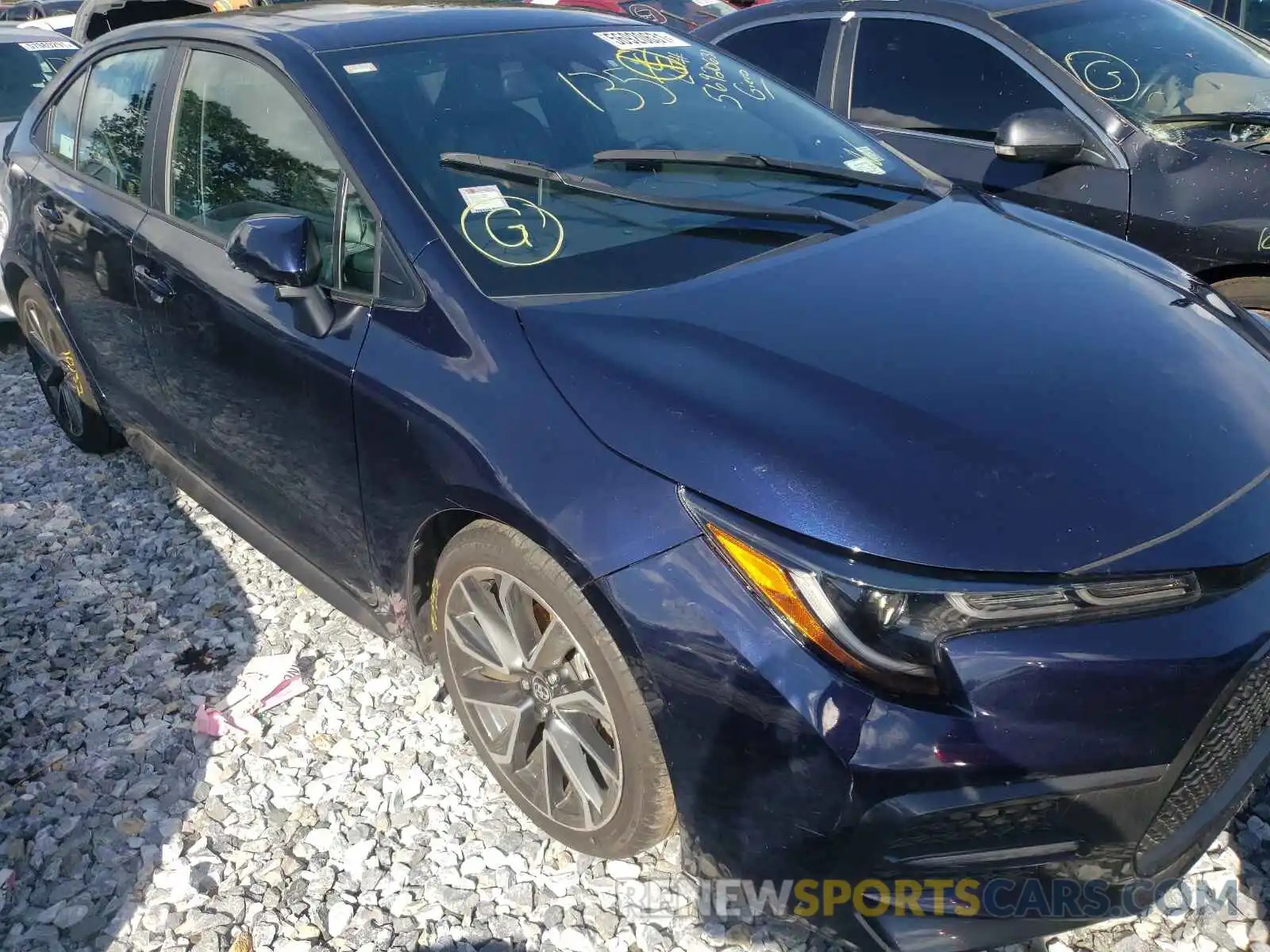 1 Photograph of a damaged car 5YFT4RCE9LP017208 TOYOTA COROLLA 2020