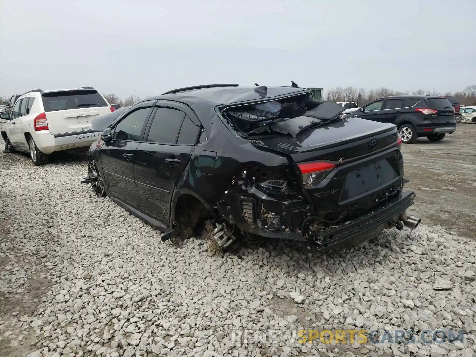 3 Photograph of a damaged car 5YFT4RCE9LP034283 TOYOTA COROLLA 2020