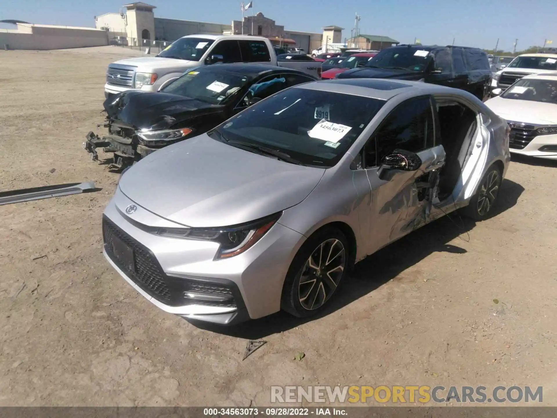 2 Photograph of a damaged car 5YFT4RCEXLP010350 TOYOTA COROLLA 2020