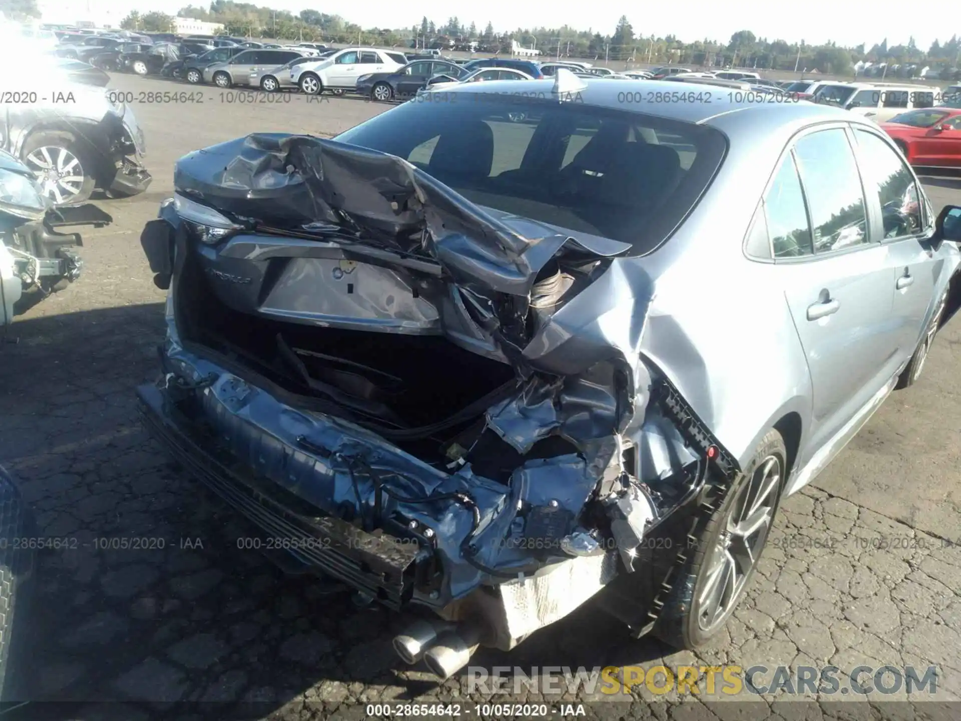 6 Photograph of a damaged car 5YFT4RCEXLP025348 TOYOTA COROLLA 2020