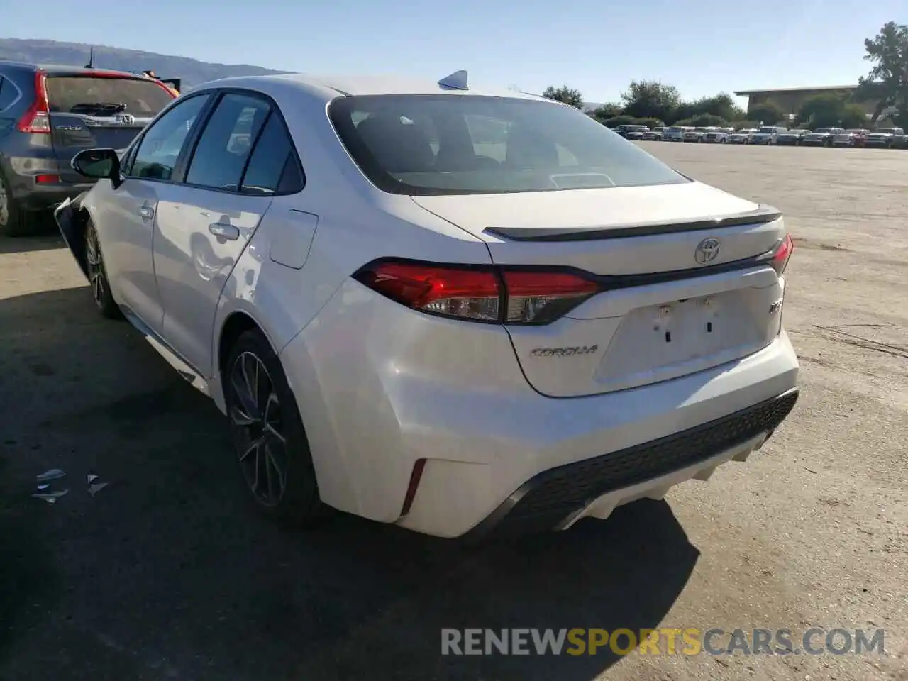 3 Photograph of a damaged car 5YFT4RCEXLP040447 TOYOTA COROLLA 2020