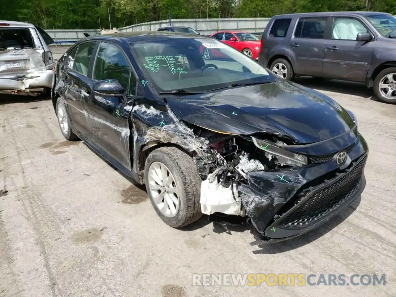 1 Photograph of a damaged car 5YFVPRAE1LP092455 TOYOTA COROLLA 2020