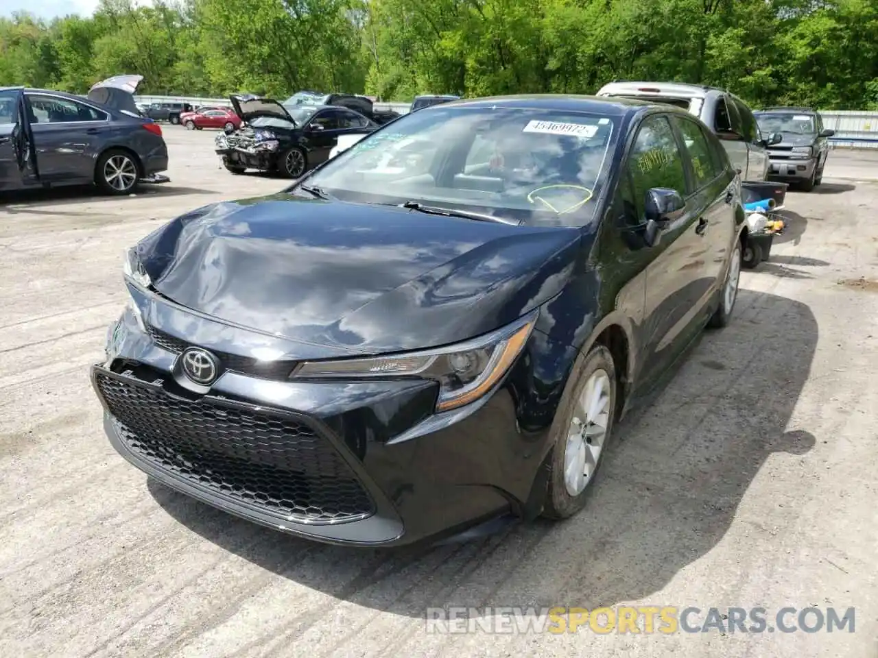 2 Photograph of a damaged car 5YFVPRAE1LP092455 TOYOTA COROLLA 2020