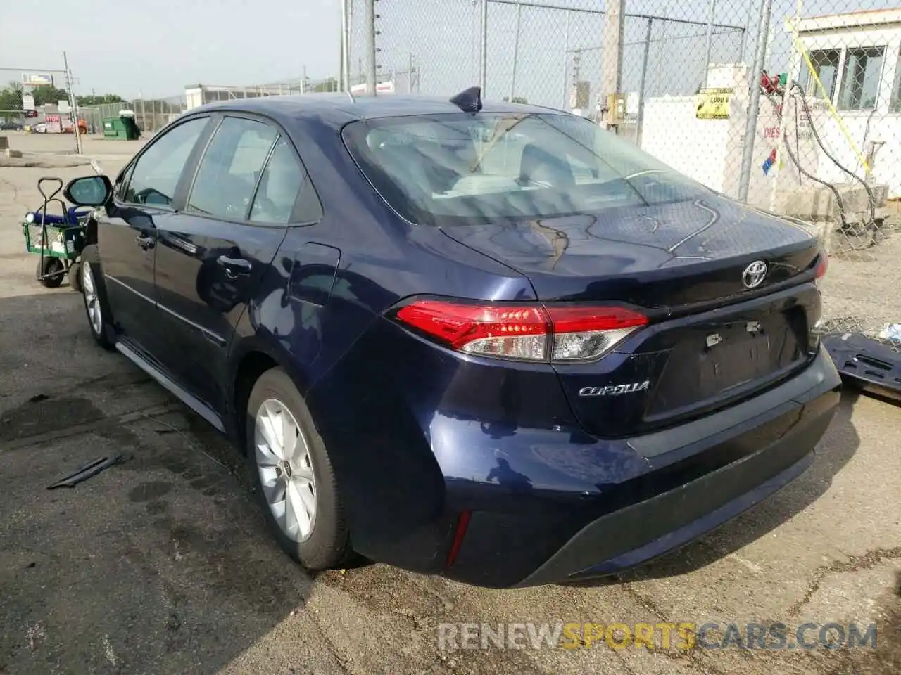 3 Photograph of a damaged car 5YFVPRAE2LP094277 TOYOTA COROLLA 2020