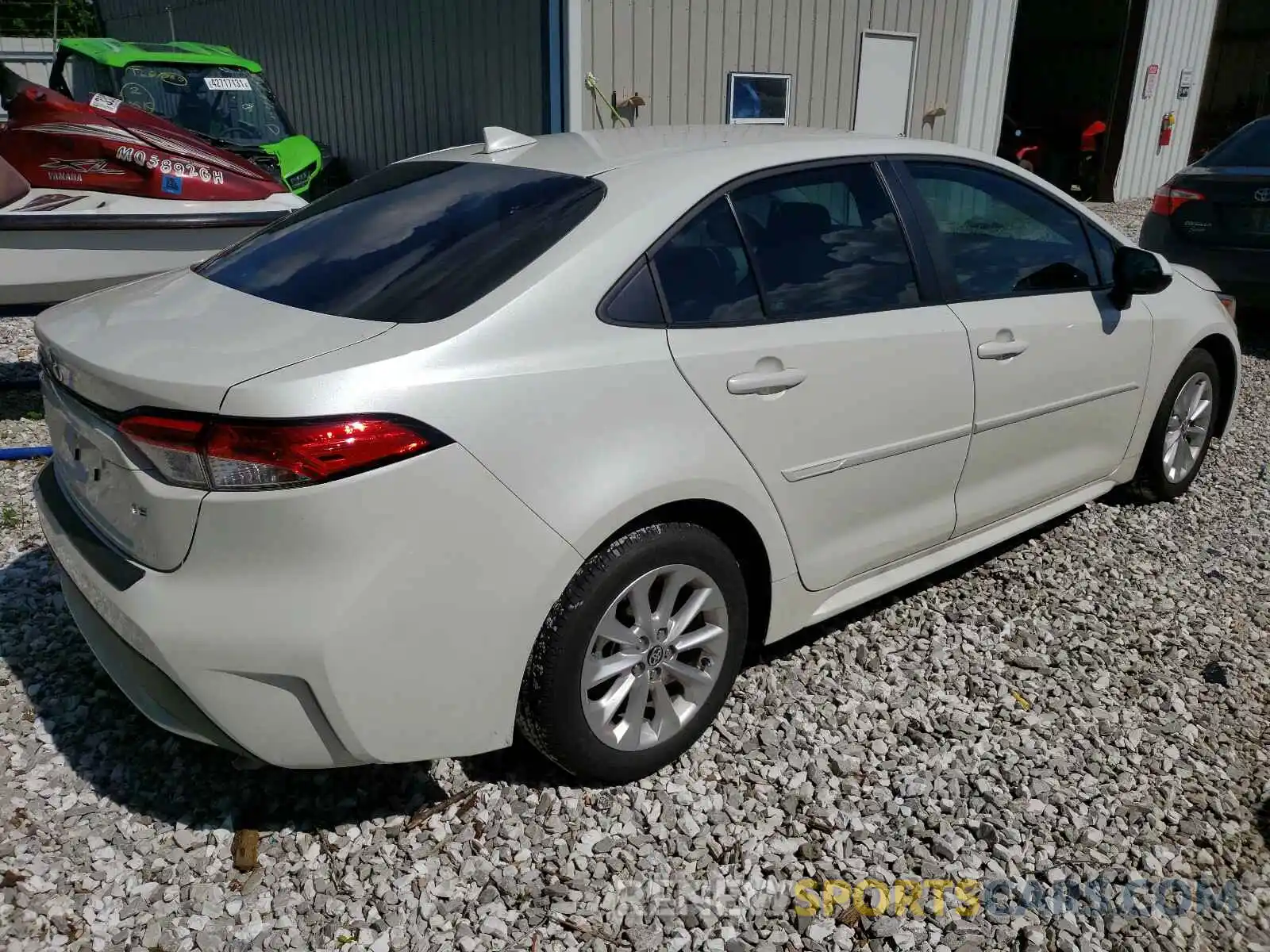 4 Photograph of a damaged car 5YFVPRAE2LP123681 TOYOTA COROLLA 2020