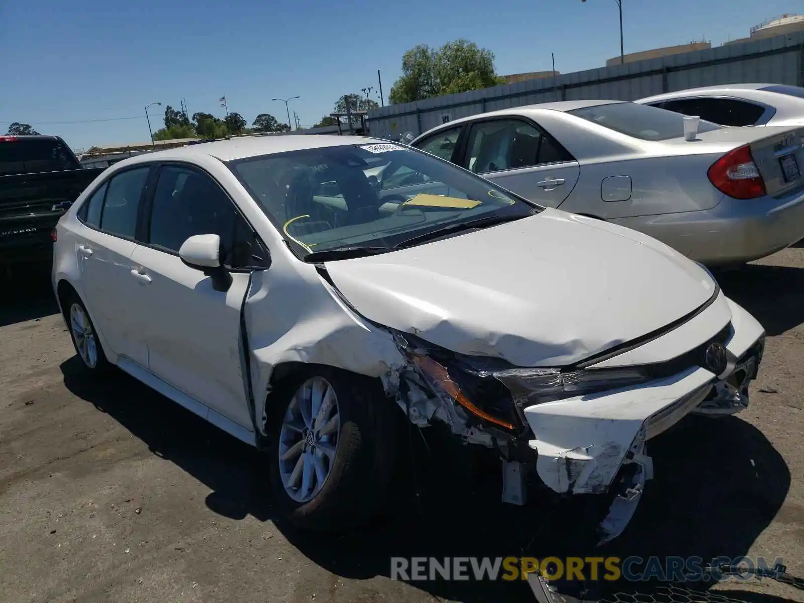 1 Photograph of a damaged car 5YFVPRAE2LP142053 TOYOTA COROLLA 2020